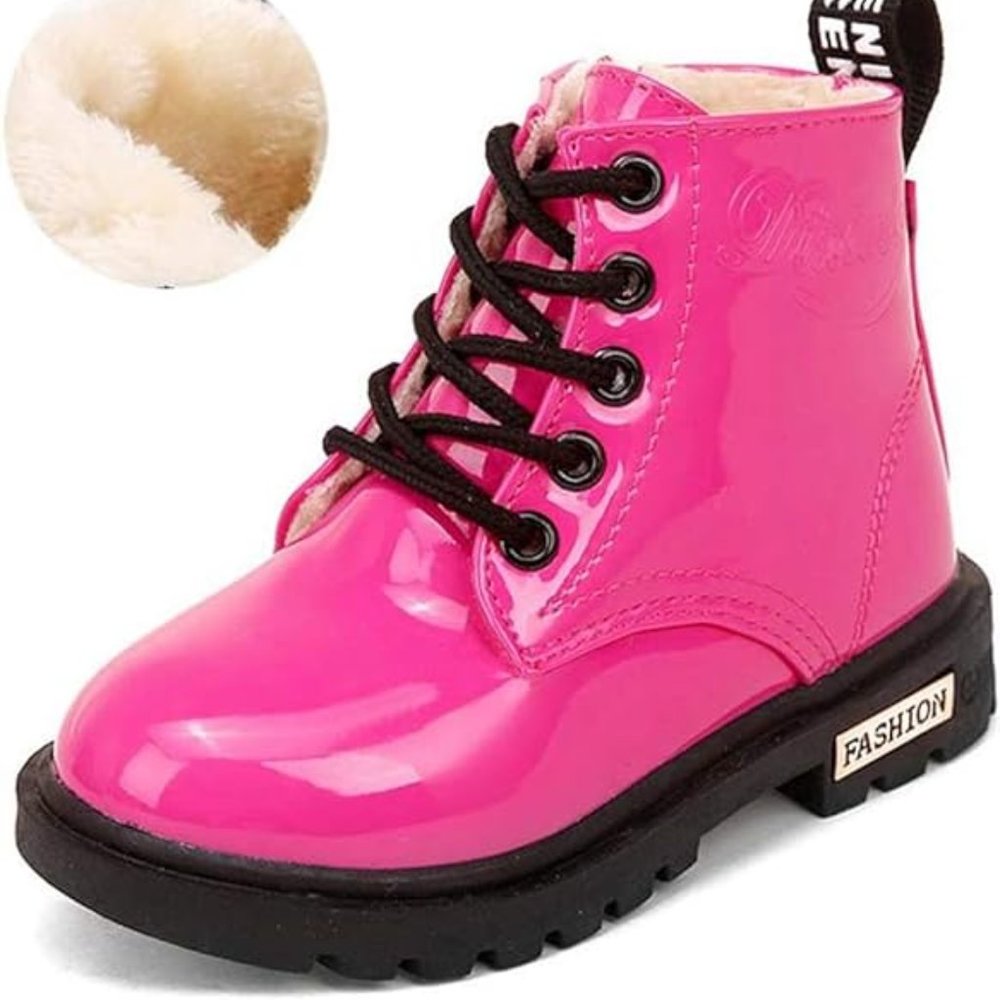 💕NWT Hot Pink Heart Purse & Girls Boots Patent Leather BARBIE Halloween … - Picture 4 of 9
